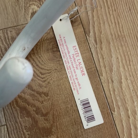 Vintage Large Estee Lauder Umbrella HAS TAGS Pastel Rose Print Hook Handle Rare - Picture 3 of 8